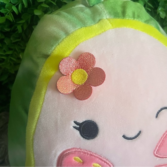 NWT Lena the Guava Squishmallows 8" - Picture 8 of 8